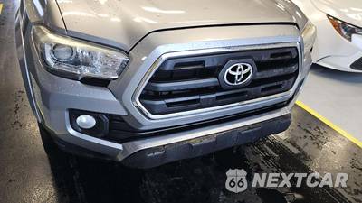 2017 Toyota Tacoma SR5 Crew Cab Medium Bed - zdjęcie 24 z 30 - miniatura