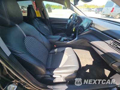 2023 Toyota Camry SE - zdjęcie 8 z 26 - miniatura