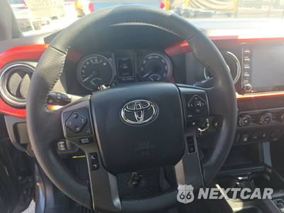 2020 Toyota Tacoma TRD Off-Road Crew Cab Medium Bed - zdjęcie 10 z 26 - miniatura