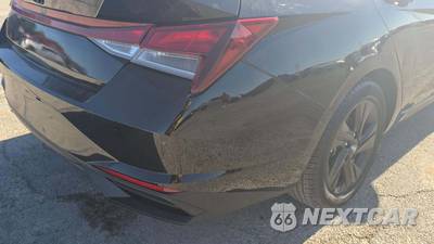 2023 Hyundai Elantra SEL - zdjęcie 28 z 35 - miniatura