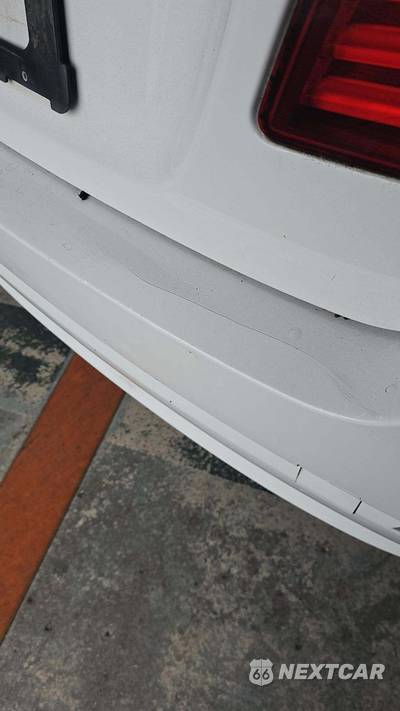 2013 BMW 5 Series Sedan 528i - zdjęcie 25 z 31 - miniatura