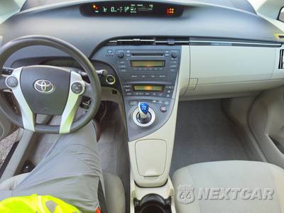 2010 Toyota Prius IV - zdjęcie 11 z 24 - miniatura