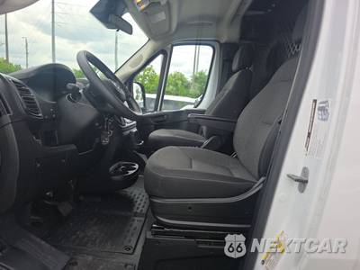 2025 Ram ProMaster 2500 Cargo Van Tradesman w/Passenger Seat Low Roof 136.0" WB - zdjęcie 7 z 20 - miniatura