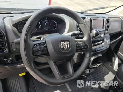 2025 Ram ProMaster 2500 Cargo Van Tradesman w/Passenger Seat Low Roof 136.0" WB - zdjęcie 10 z 22 - miniatura