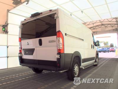 2025 Ram ProMaster 2500 Cargo Van Tradesman w/Passenger Seat Low Roof 136.0" WB - zdjęcie 4 z 22 - miniatura