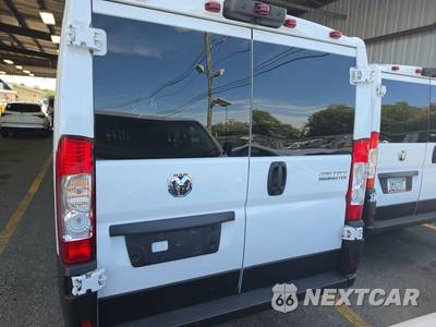 2025 Ram ProMaster 2500 Cargo Van Tradesman w/Passenger Seat Low Roof 136.0" WB - zdjęcie 5 z 31 - miniatura