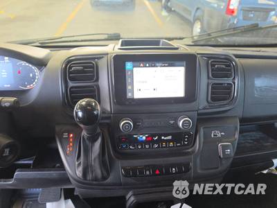 2025 Ram ProMaster 2500 Cargo Van Tradesman w/Passenger Seat Low Roof 136.0" WB - zdjęcie 11 z 31 - miniatura