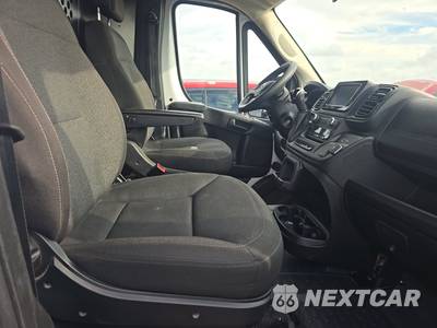 2025 Ram ProMaster 2500 Cargo Van Tradesman w/Passenger Seat Low Roof 136.0" WB - zdjęcie 8 z 26 - miniatura