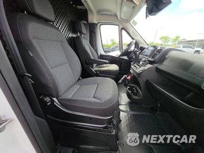 2025 Ram ProMaster 2500 Cargo Van Tradesman w/Passenger Seat Low Roof 136.0" WB - zdjęcie 8 z 28 - miniatura