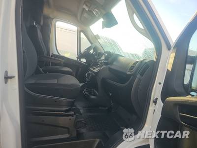 2025 Ram ProMaster 2500 Cargo Van Tradesman w/Passenger Seat Low Roof 136.0" WB - zdjęcie 8 z 26 - miniatura