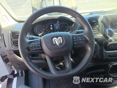 2025 Ram ProMaster 2500 Cargo Van Tradesman w/Passenger Seat Low Roof 136.0" WB - zdjęcie 10 z 23 - miniatura