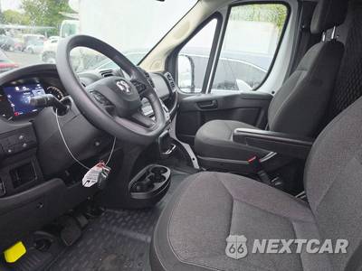 2025 Ram ProMaster 2500 Cargo Van Tradesman w/Passenger Seat Low Roof 136.0" WB - zdjęcie 7 z 27 - miniatura