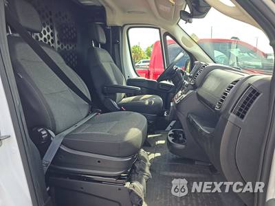 2025 Ram ProMaster 2500 Cargo Van Tradesman w/Passenger Seat Low Roof 136.0" WB - zdjęcie 8 z 34 - miniatura