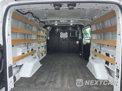 2025 Ford Transit 250 Cargo Van Low Roof 130.0" WB - zdjęcie 17 z 27 - miniatura