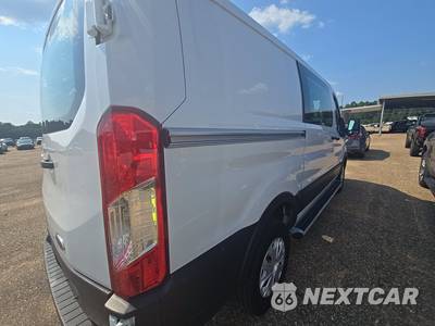 2025 Ford Transit 250 Cargo Van Low Roof 130.0" WB - zdjęcie 4 z 25 - miniatura