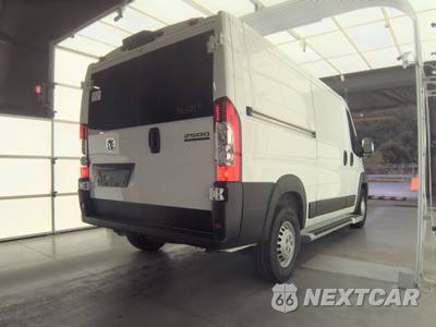 2025 Ram ProMaster 2500 Cargo Van Tradesman w/Passenger Seat Low Roof 136.0" WB - zdjęcie 4 z 19 - miniatura