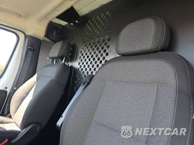 2025 Ram ProMaster 2500 Cargo Van Tradesman w/Passenger Seat Low Roof 136.0" WB - zdjęcie 13 z 24 - miniatura