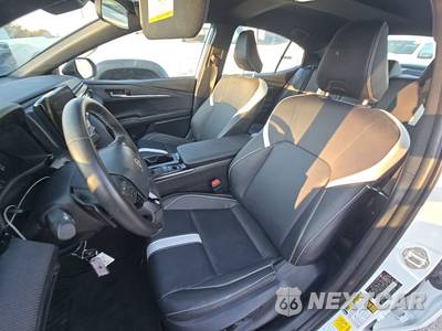 2026 Toyota Camry SE - zdjęcie 7 z 25 - miniatura
