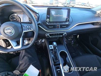 2022 Nissan Altima SV - zdjęcie 11 z 37 - miniatura