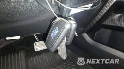 2019 Ford F-150 Lariat Crew Cab Short Bed - zdjęcie 17 z 57 - miniatura