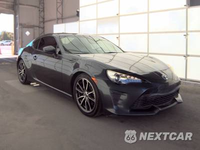 2017 Toyota 86 - zdjęcie 3 z 36 - miniatura