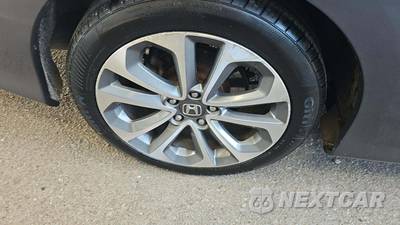 2015 Honda Accord Coupe EX-L w/Navigation - zdjęcie 26 z 42 - miniatura