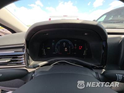 2025 Toyota Camry LE - zdjęcie 12 z 26 - miniatura