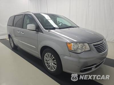 2014 Chrysler Town & Country Touring L 121.2" WB - zdjęcie 3 z 40 - miniatura