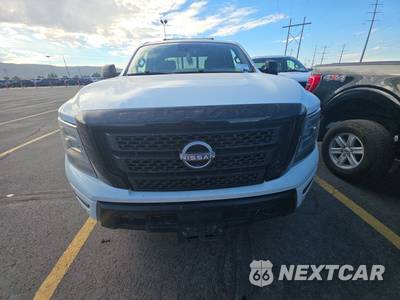 2023 Nissan TITAN SV Crew Cab Short Bed - zdjęcie 2 z 32 - miniatura