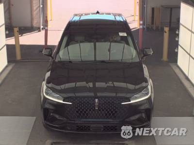 2025 Lincoln Aviator Reserve - zdjęcie 2 z 30 - miniatura