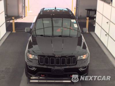 2017 Jeep Grand Cherokee Trailhawk - zdjęcie 2 z 32 - miniatura