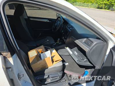 2018 Volkswagen Jetta S - zdjęcie 8 z 33 - miniatura