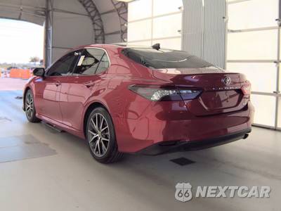 2023 Toyota Camry XLE - zdjęcie 6 z 35 - miniatura