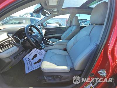 2023 Toyota Camry XLE - zdjęcie 7 z 35 - miniatura