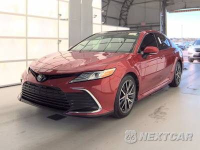 2023 Toyota Camry XLE - zdjęcie 1 z 35 - miniatura