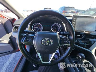 2023 Toyota Camry XLE - zdjęcie 10 z 35 - miniatura