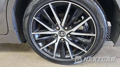 2024 Toyota Camry SE - zdjęcie 36 z 39 - miniatura