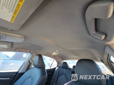 2024 Toyota Camry SE - zdjęcie 18 z 39 - miniatura
