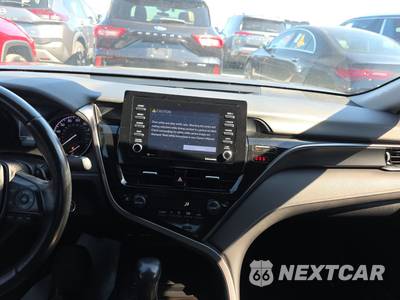 2024 Toyota Camry SE - zdjęcie 11 z 39 - miniatura
