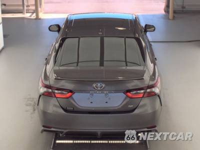 2024 Toyota Camry SE - zdjęcie 5 z 39 - miniatura