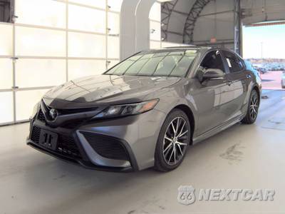 2024 Toyota Camry SE - zdjęcie 1 z 39 - miniatura
