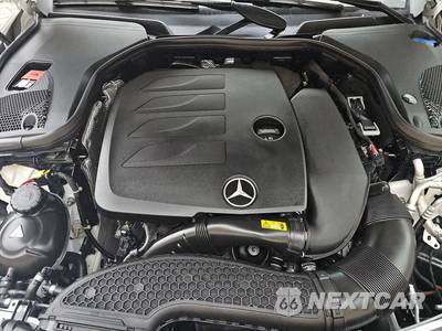 2023 Mercedes-Benz E 350 4MATIC Sedan - zdjęcie 16 z 19 - miniatura