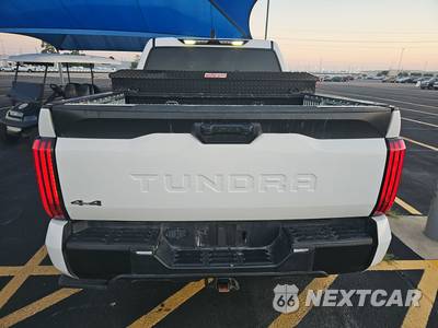 2024 Toyota Tundra SR5 Crew Cab Short Bed - zdjęcie 5 z 24 - miniatura