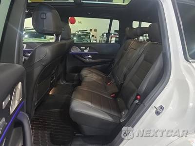 2023 Mercedes-Benz GLS 580 4MATIC - zdjęcie 16 z 26 - miniatura