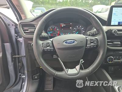2022 Ford Escape SEL - zdjęcie 10 z 27 - miniatura