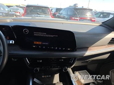 2025 Chevrolet Tahoe Z71 2Z7 - zdjęcie 11 z 31 - miniatura