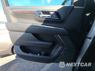 2025 Chevrolet Tahoe Z71 2Z7 - zdjęcie 9 z 31 - miniatura