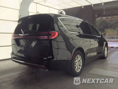 2026 Chrysler Pacifica Select 121.6" WB - zdjęcie 5 z 36 - miniatura