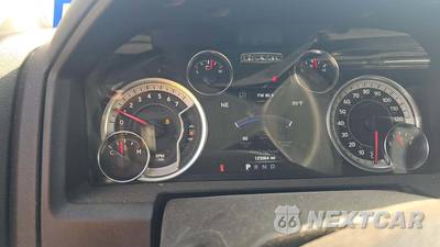 2023 Ram 1500 Classic Tradesman Crew Cab Medium Bed - zdjęcie 22 z 34 - miniatura