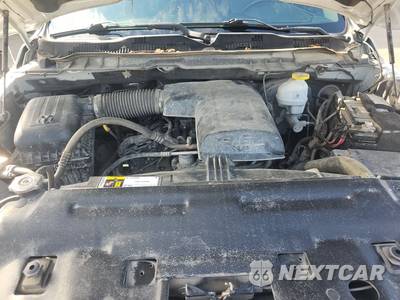 2023 Ram 1500 Classic Tradesman Crew Cab Short Bed - zdjęcie 15 z 34 - miniatura